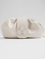Load image into Gallery viewer, Julieta Clutch - Ivory
