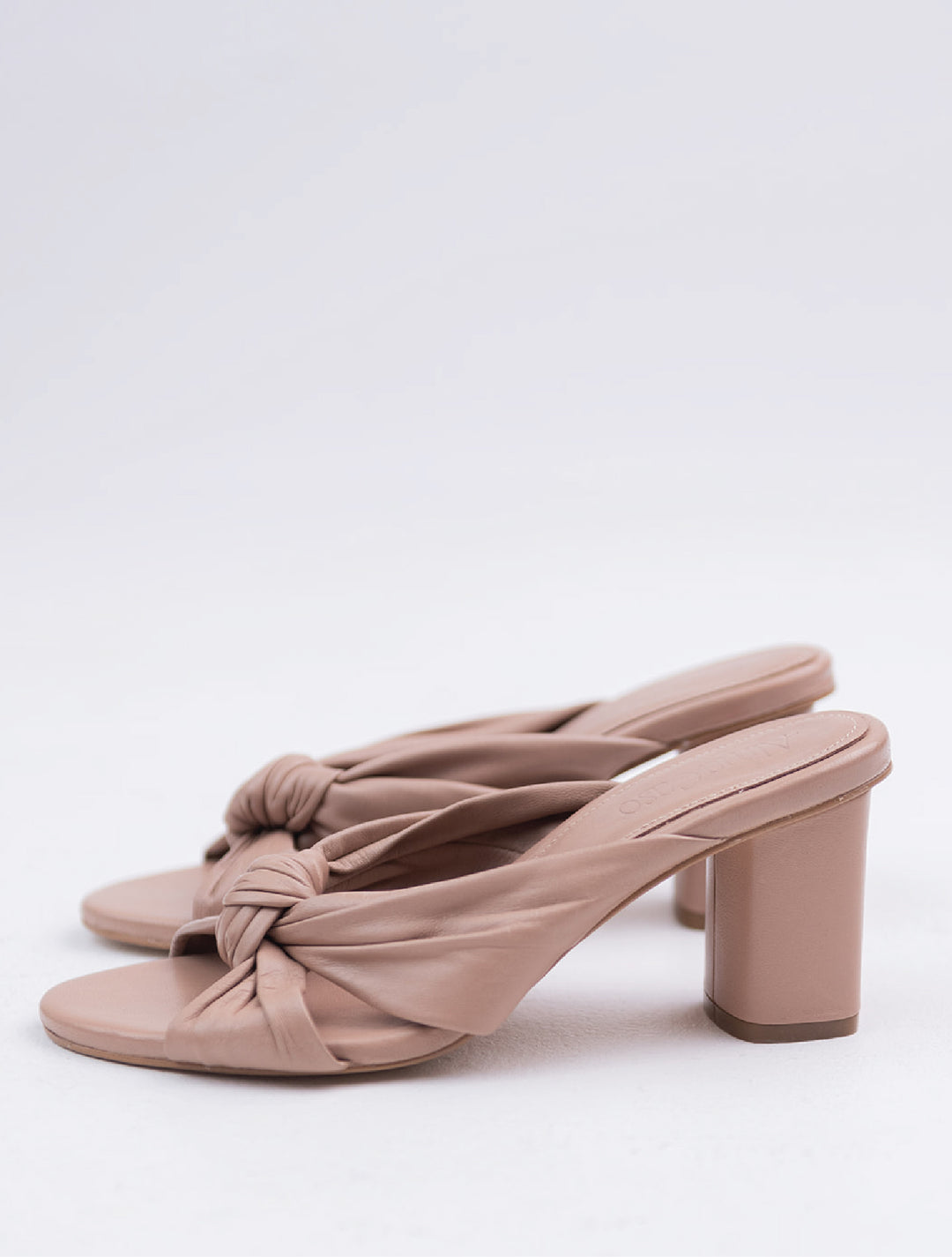 Teresa Mule Nude