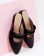 Cargar imagen en el visor de la galería, Amelia Flat - Negro