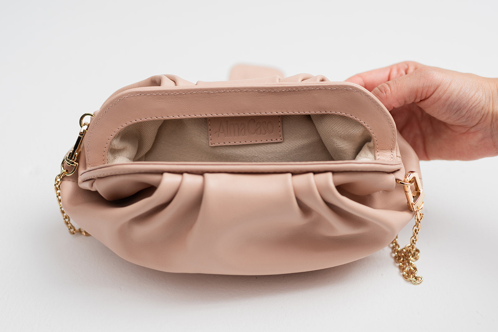 Julieta Clutch - Blush Pink