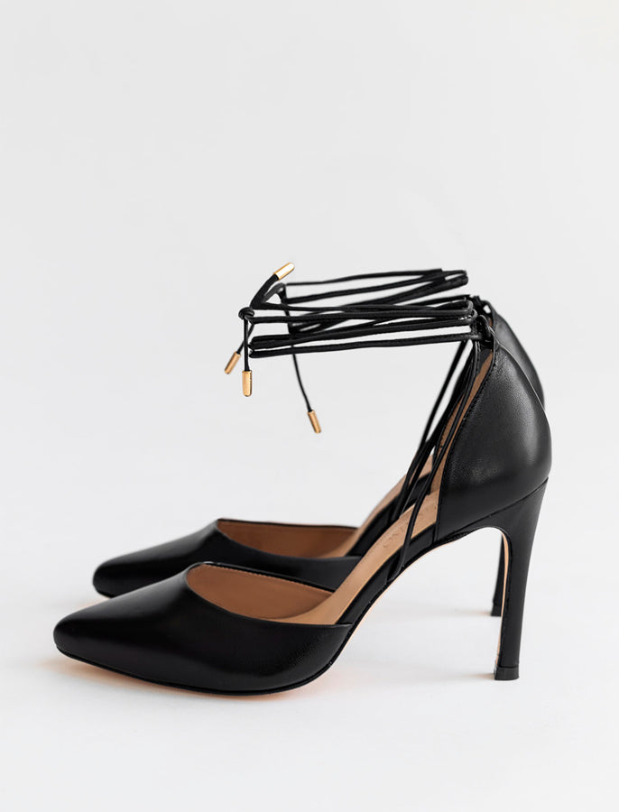 Estela Pump Black Alma Caso Shoes