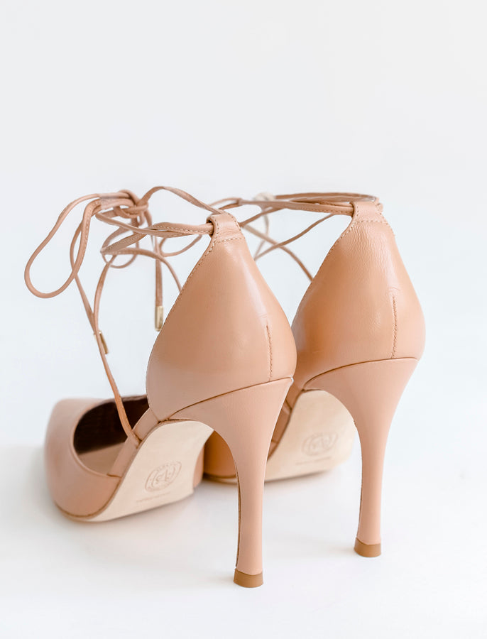 Estela Pump Nude Alma Caso Shoes