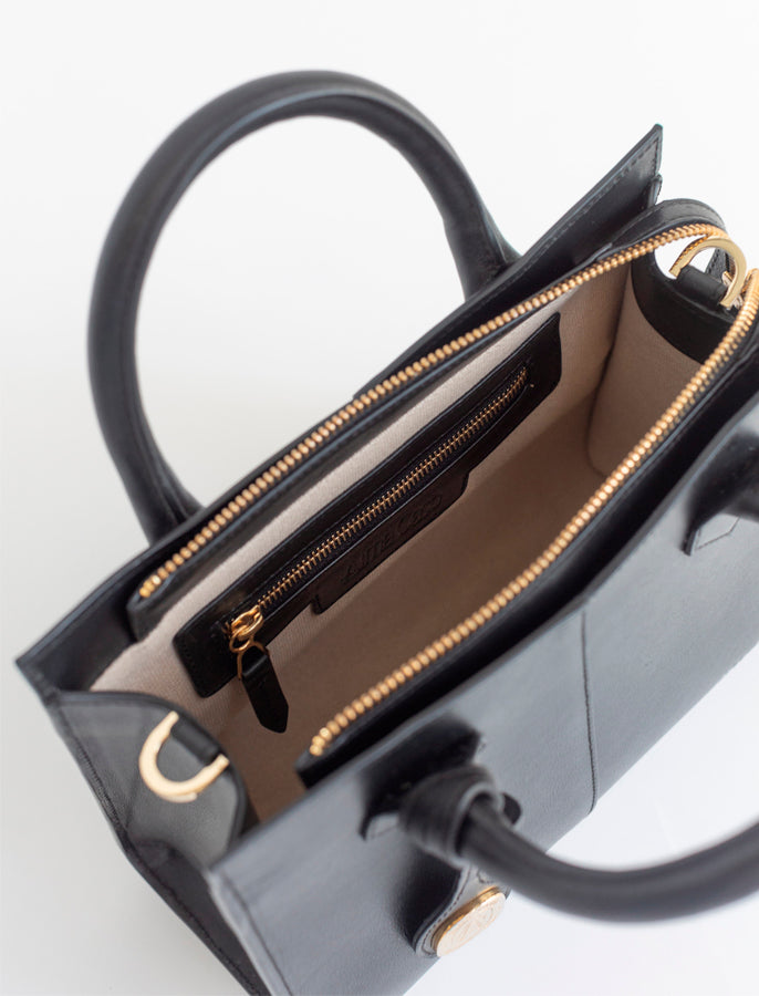 Isabel Handbag Black Alma Caso